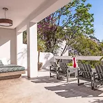 Casa Mosquito